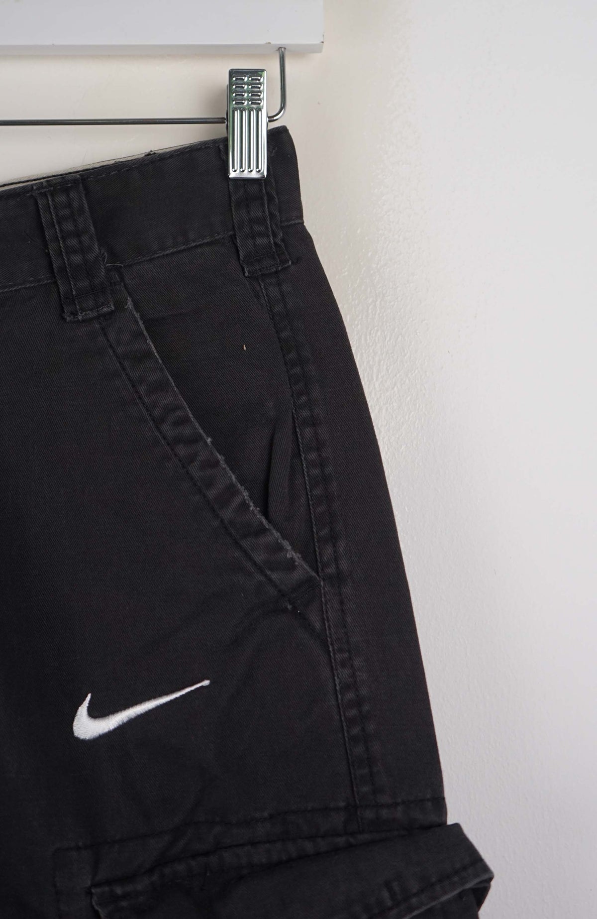VINTAGE REWORK CARGO SHORTS W28