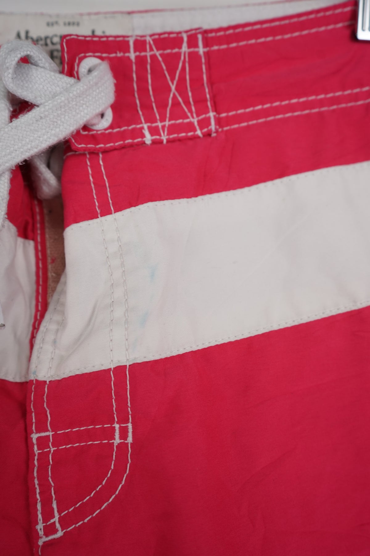 VINTAGE ABERCOMBIE & FITCH BOARD SHORTS W34