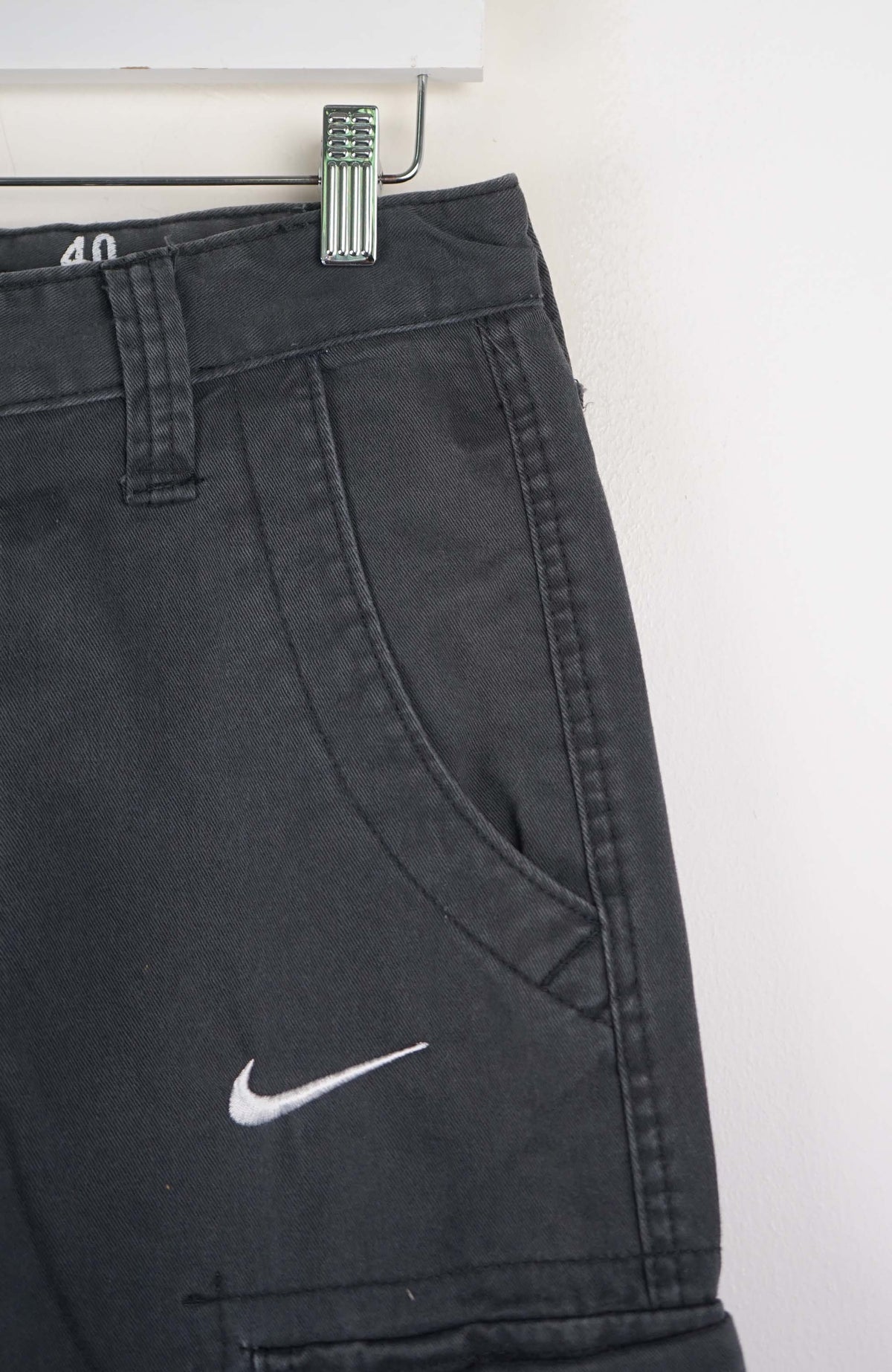 VINTAGE REWORK CARGO SHORTS W29