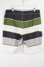 VINTAGE QUIKSILVER BOARD SHORTS W38