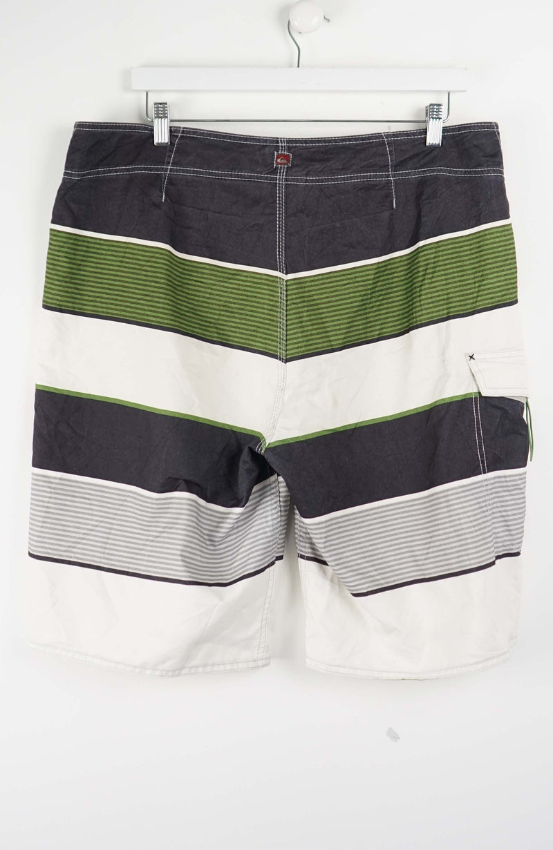 VINTAGE QUIKSILVER BOARD SHORTS W38