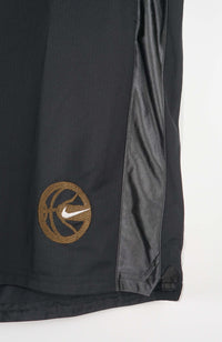 VINTAGE NIKE SHORTS W38