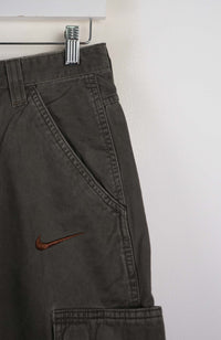 VINTAGE REWORK CARGO SHORTS W28