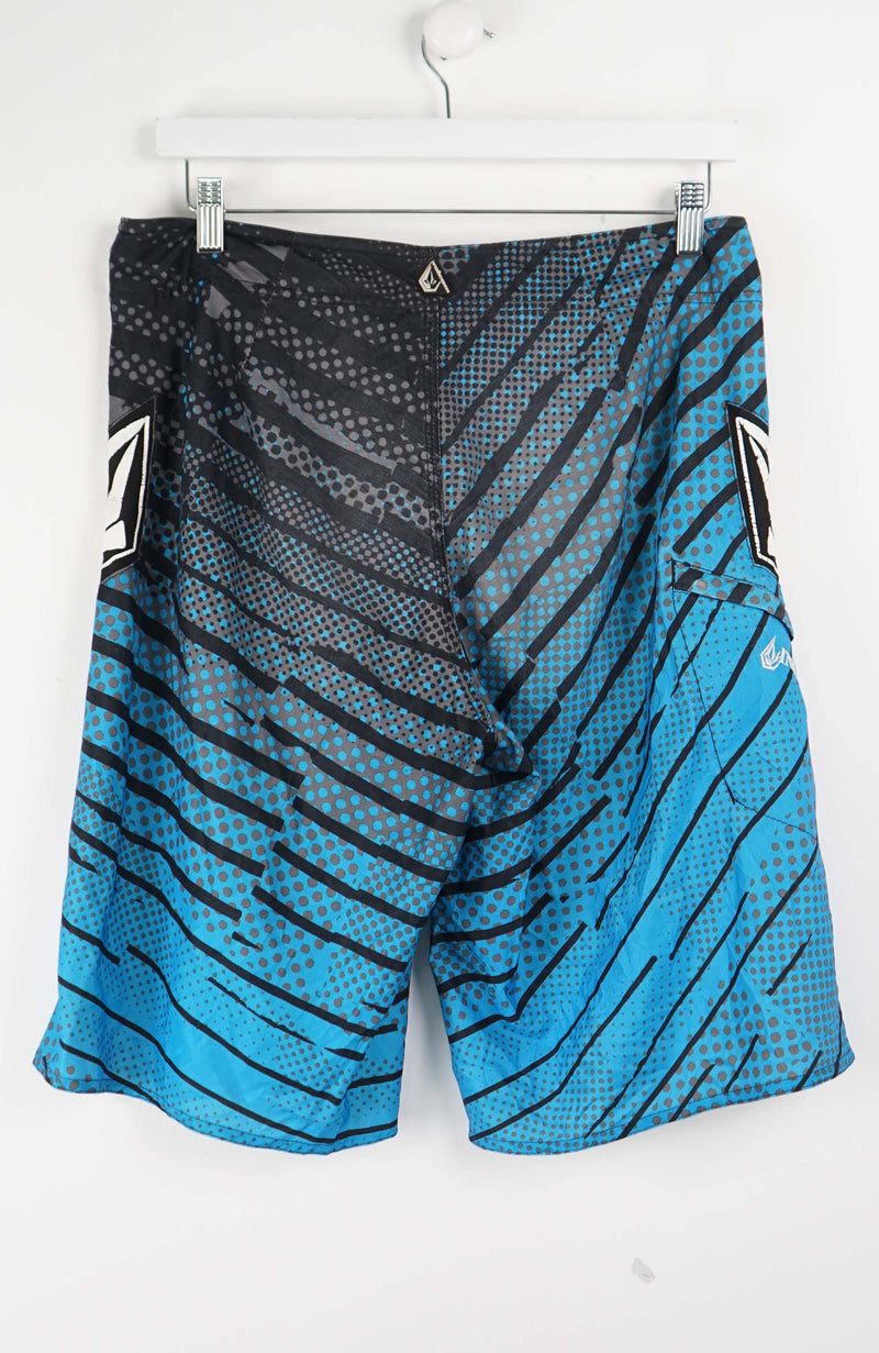 VINTAGE VOLCOM BOARD SHORTS W32 DUSTY PAYNE