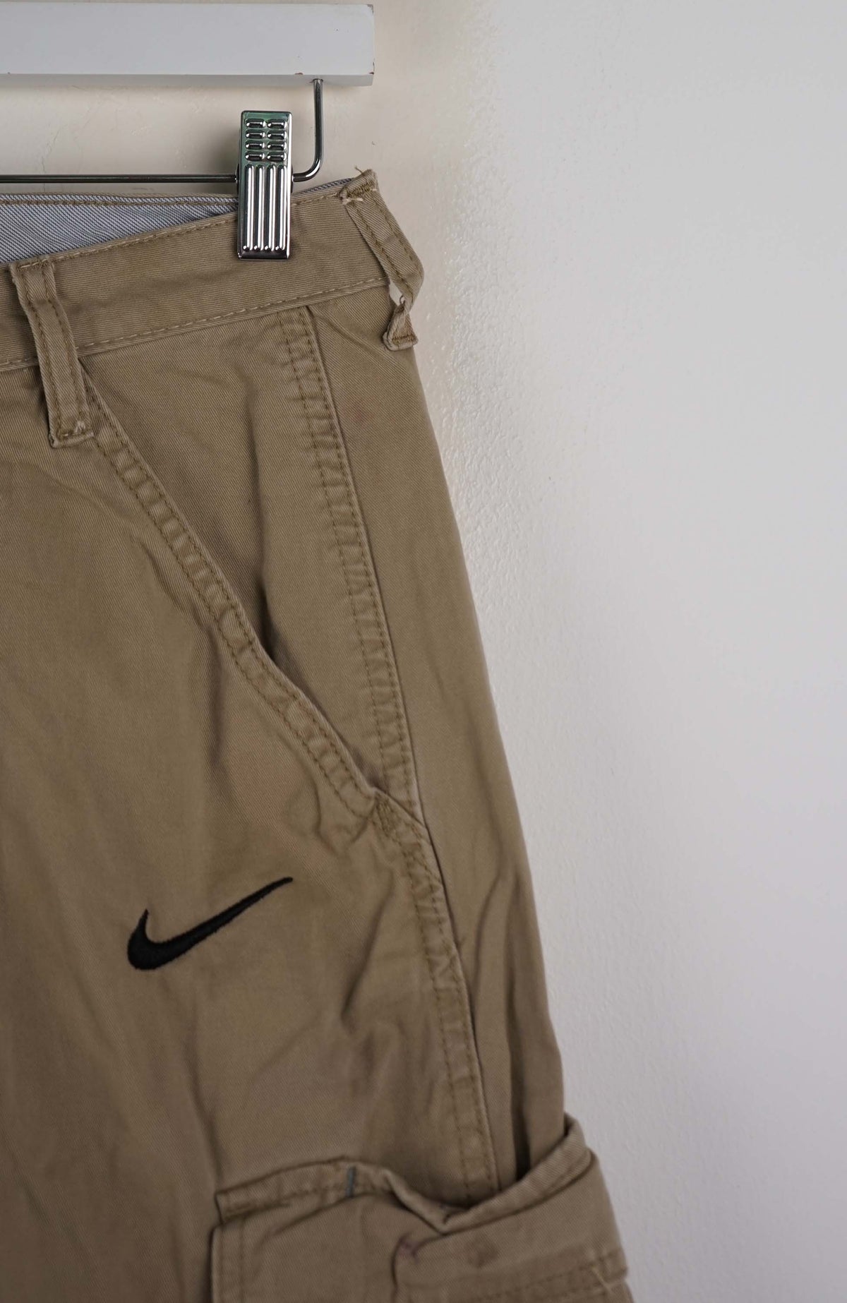 VINTAGE REWORK CARGO SHORTS W28