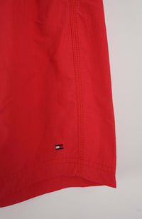 VINTAGE TOMMY HILFIGER BOARD SHORTS W33