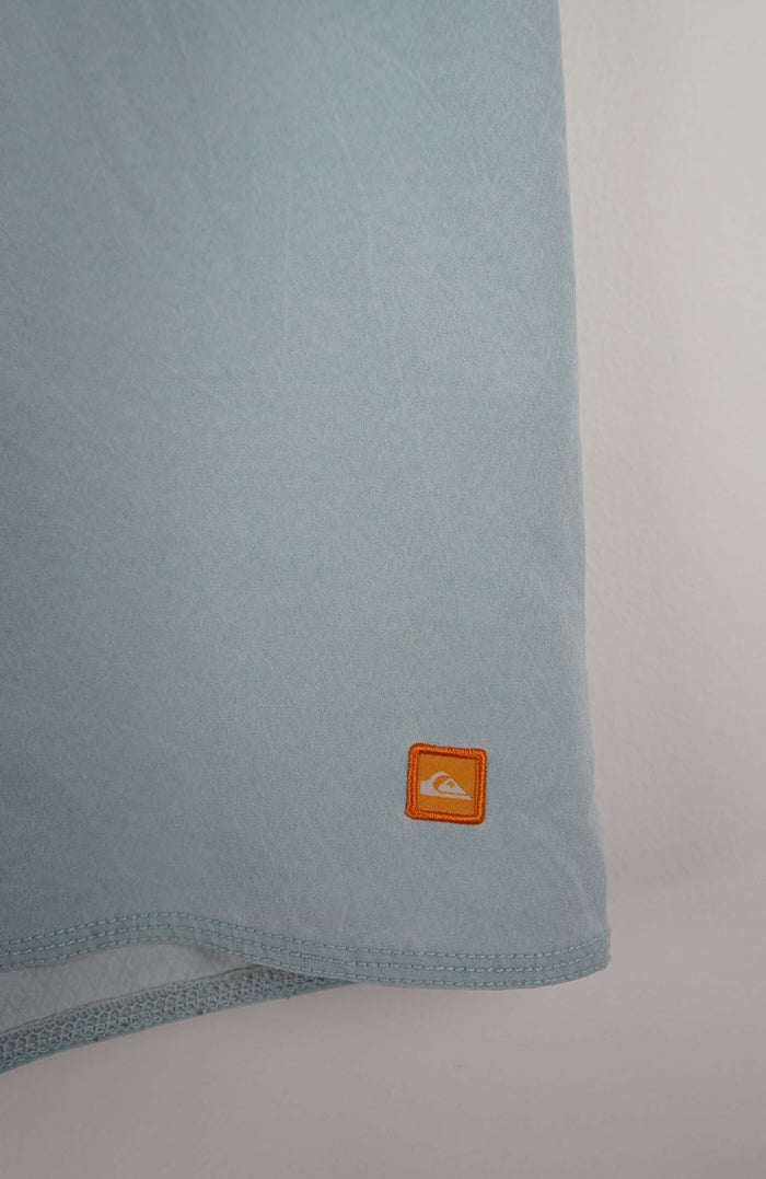 VINTAGE QUIKSILVER BOARD SHORTS W33