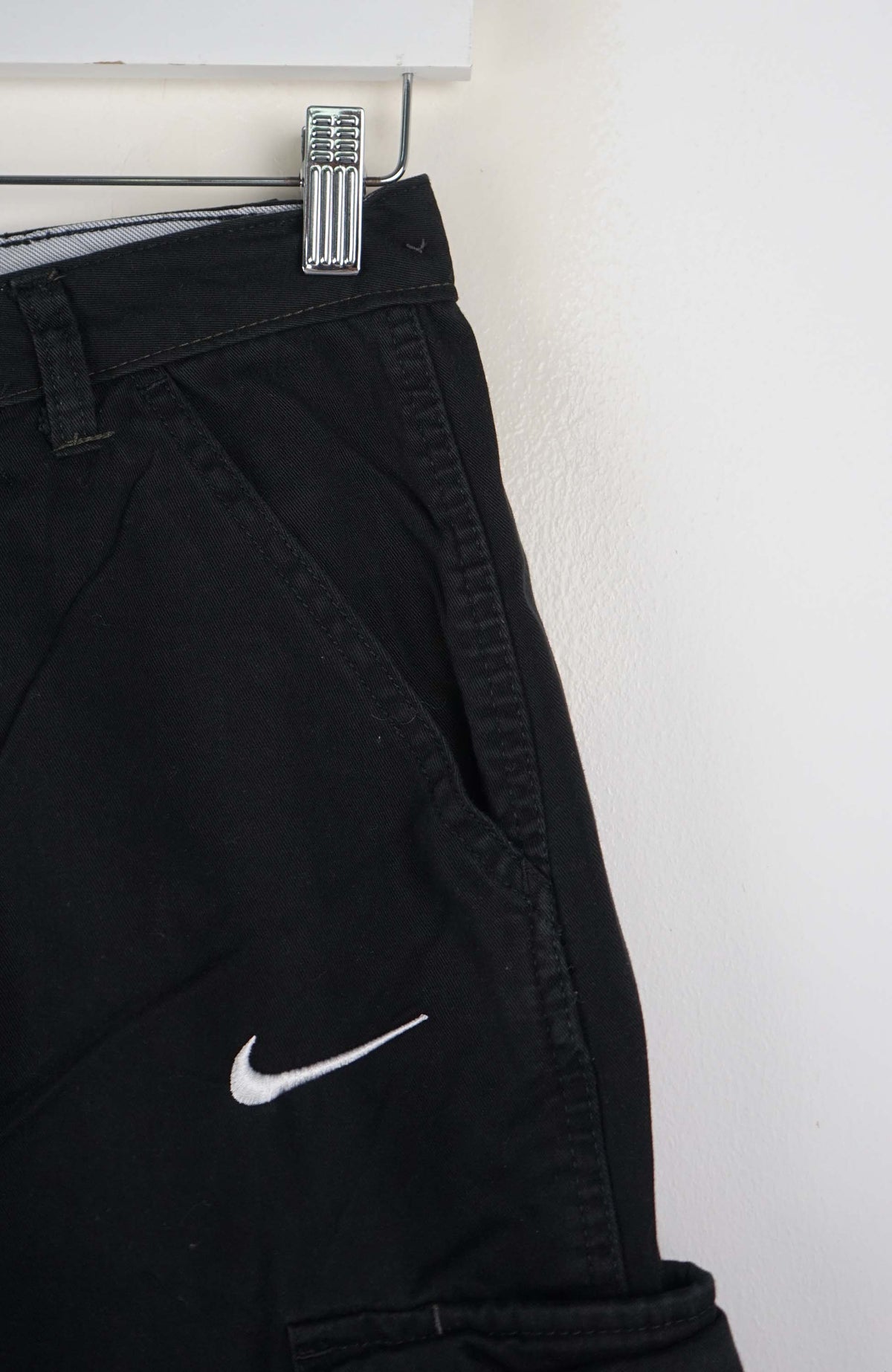 VINTAGE REWORK CARGO SHORTS W28