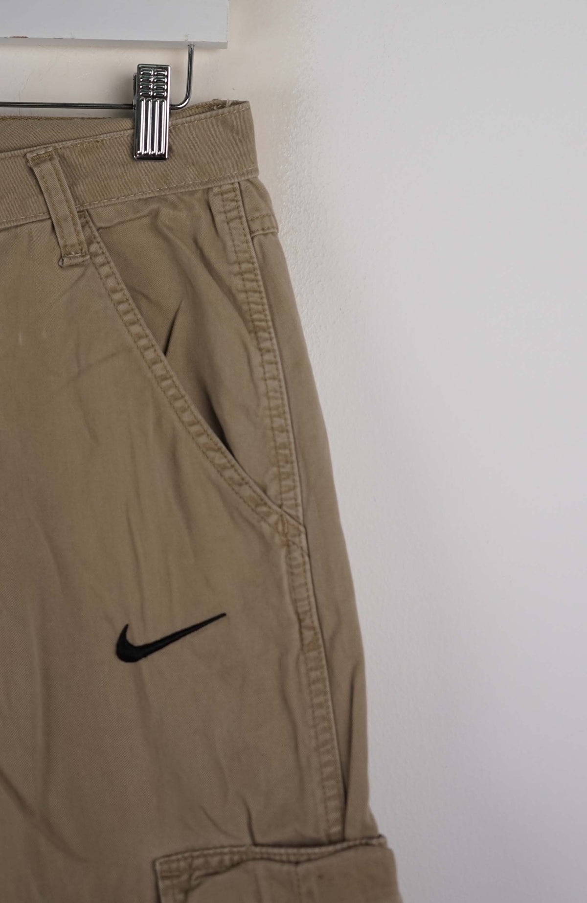 VINTAGE REWORK CARGO SHORTS W30