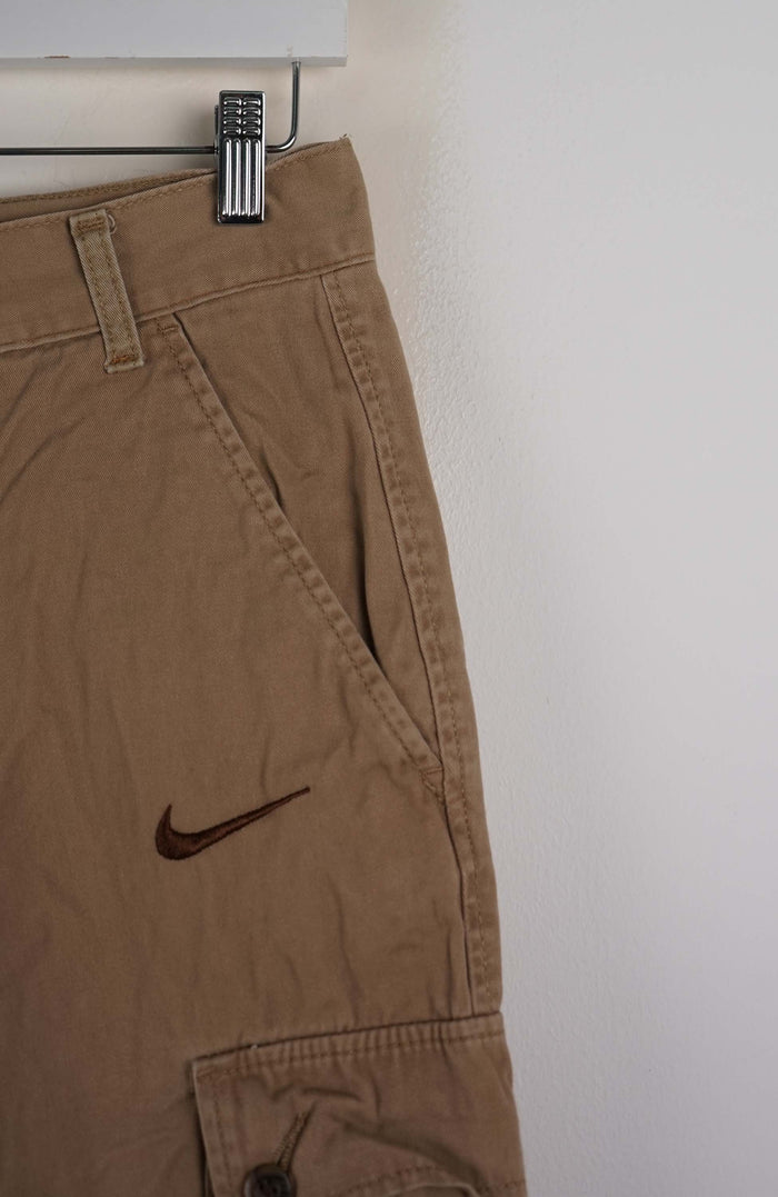 VINTAGE REWORK CARGO SHORTS W30