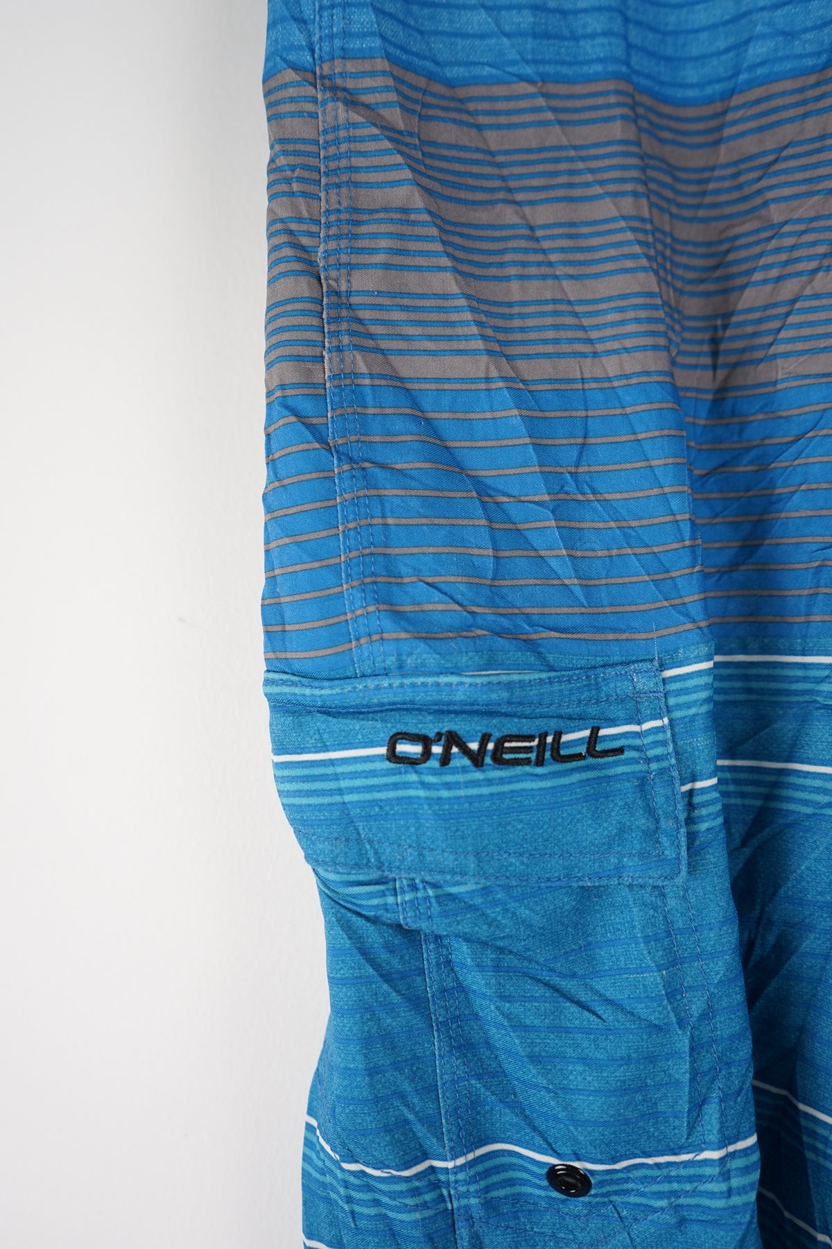 VINTAGE O'NEILL BOARD SHORTS W37