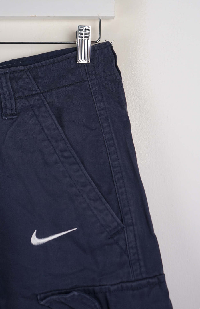 VINTAGE REWORK CARGO SHORTS W29