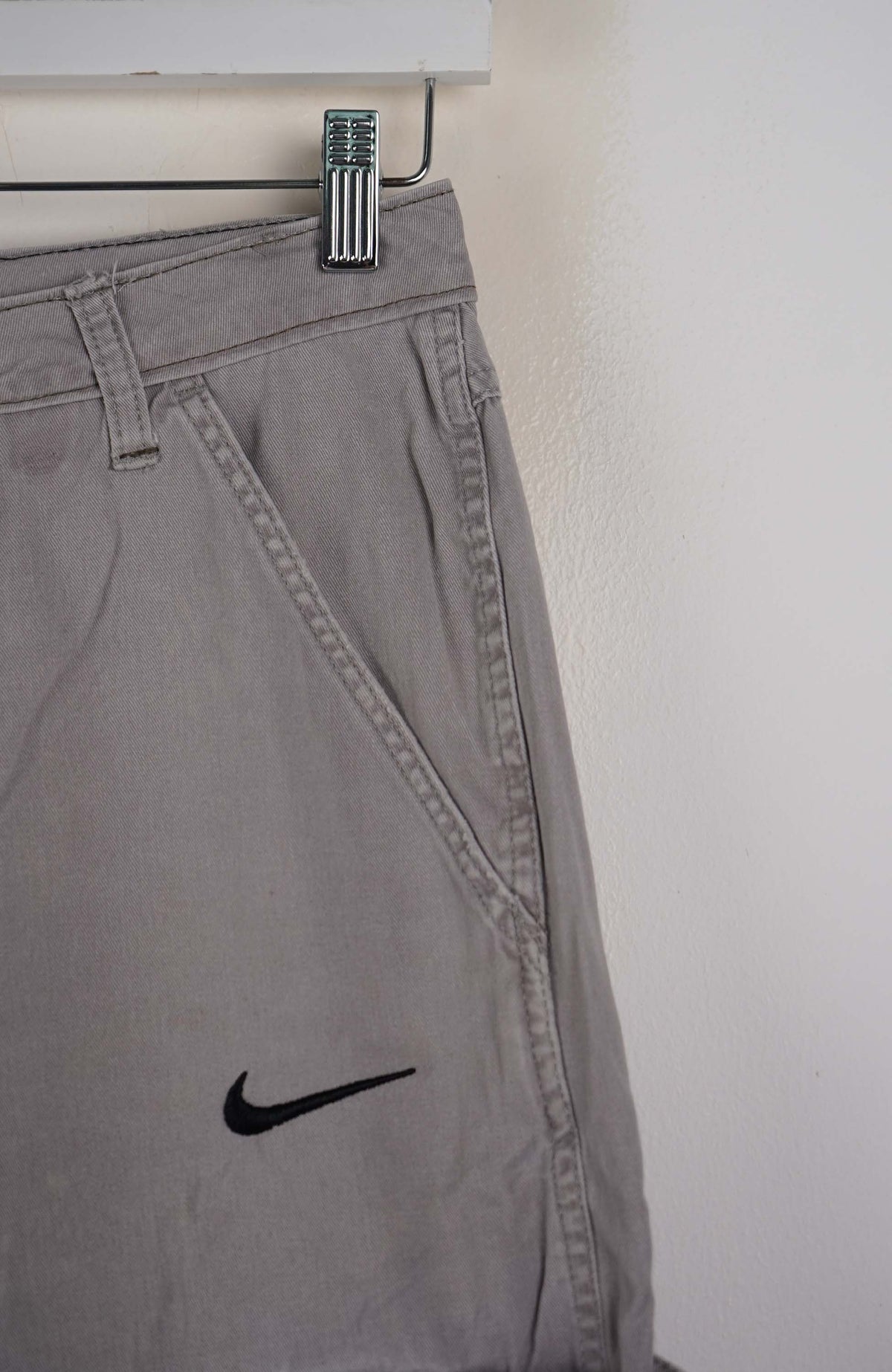 VINTAGE REWORK CARGO SHORTS W28
