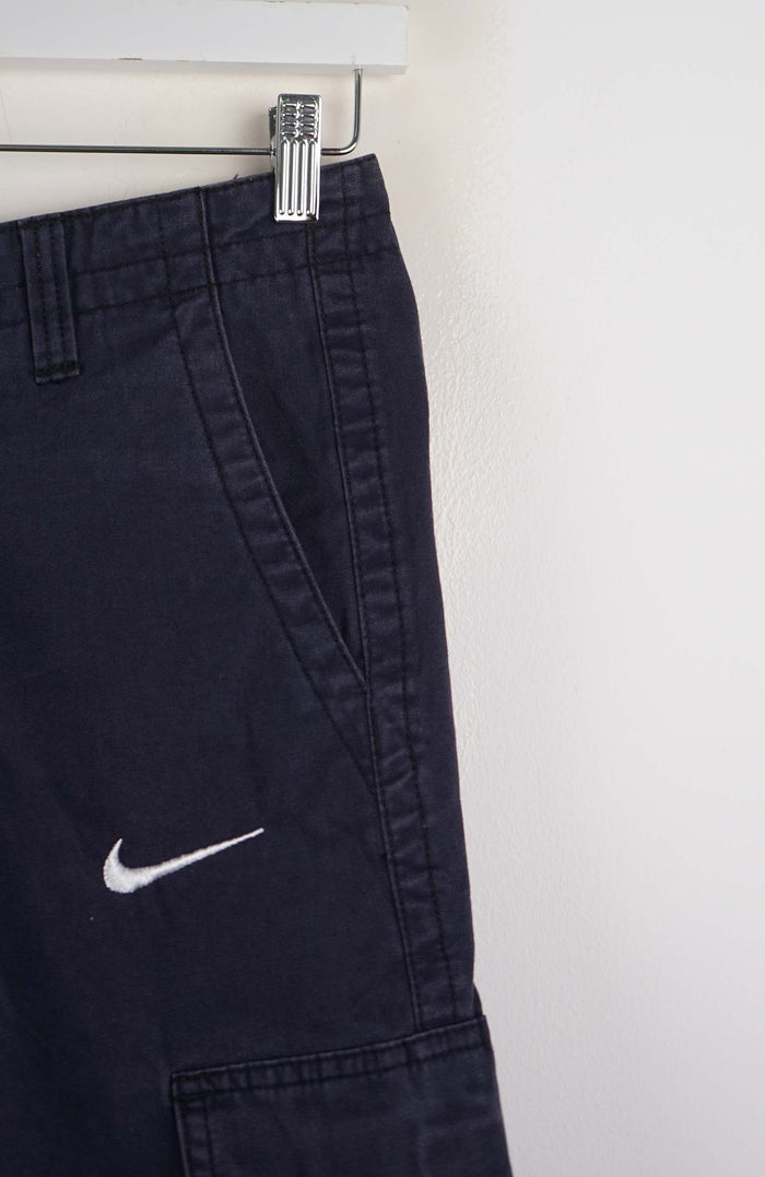 VINTAGE REWORK CARGO SHORTS W28