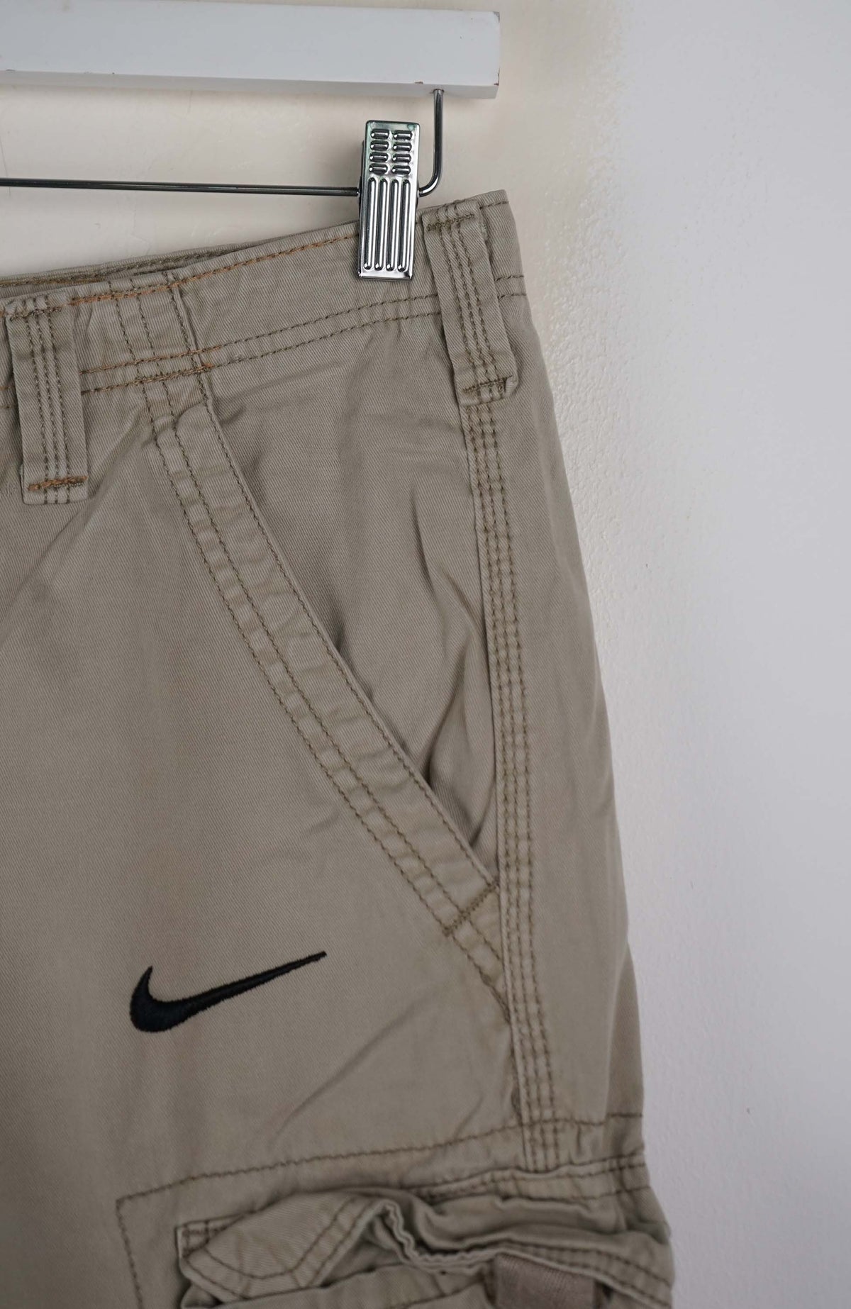 VINTAGE REWORK CARGO SHORTS W31