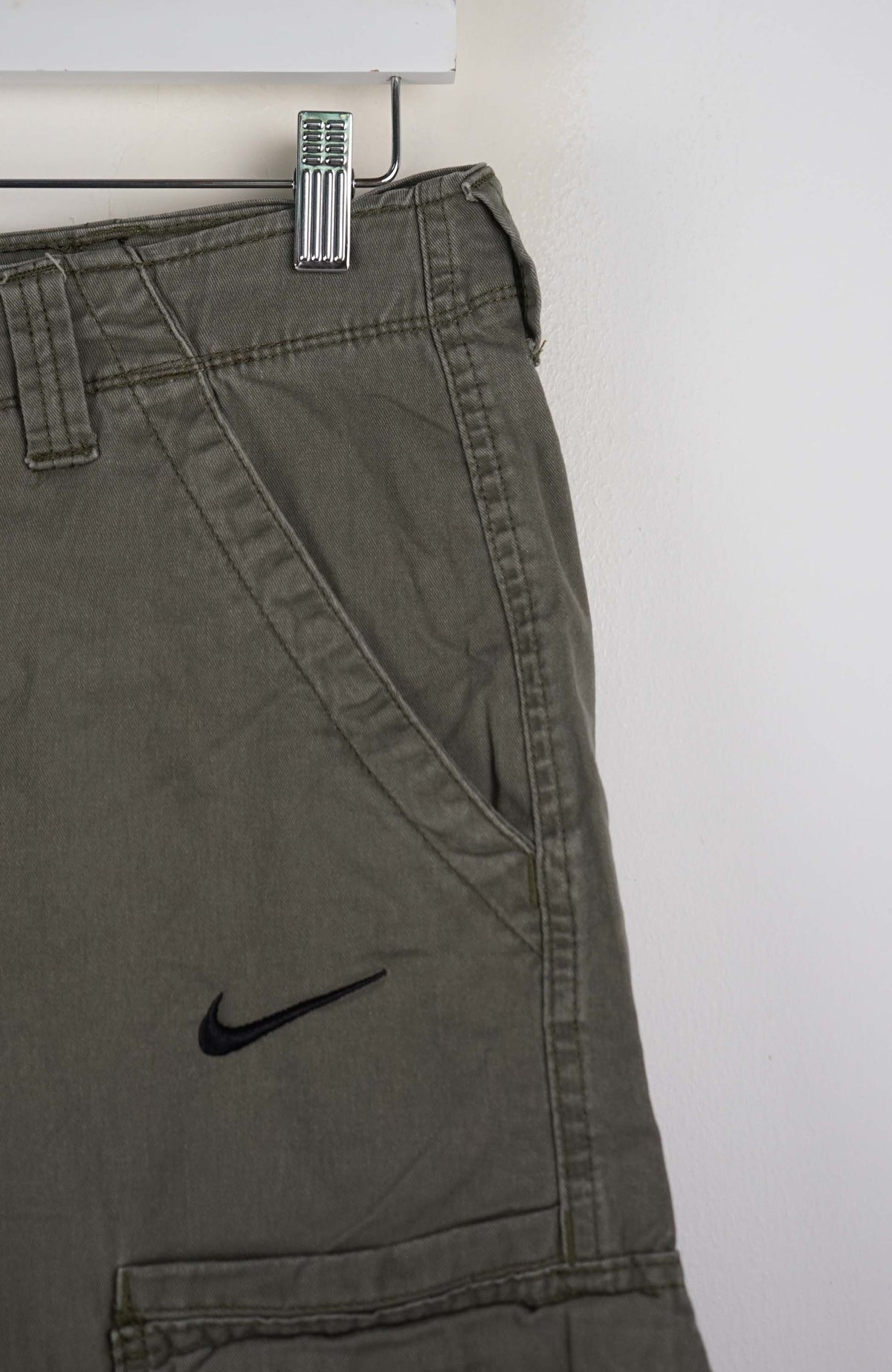 VINTAGE REWORK CARGO SHORTS W31
