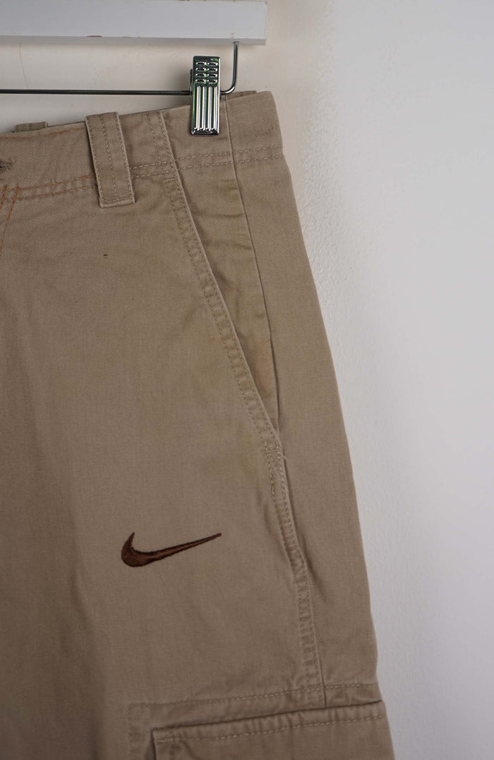 VINTAGE REWORK CARGO SHORTS W29