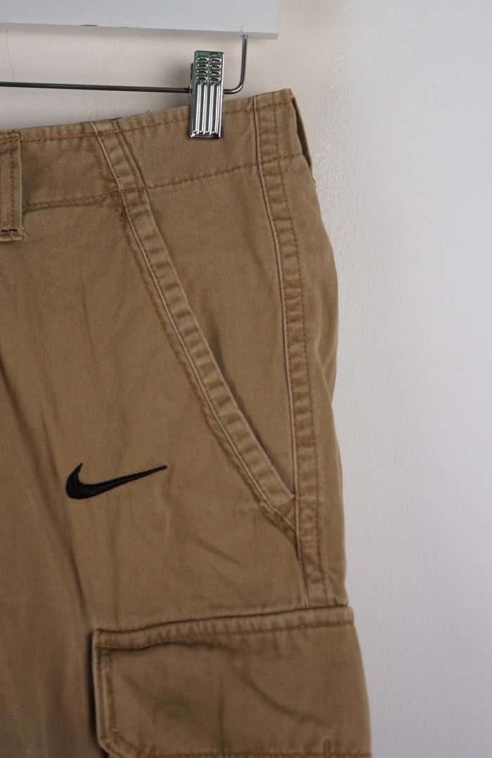 VINTAGE REWORK CARGO SHORTS W30