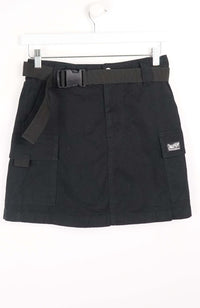 VINTAGE Y2K SKIRT (SIZE 10)