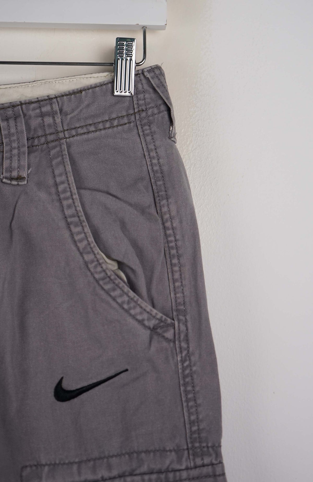 VINTAGE REWORK CARGO SHORTS W27