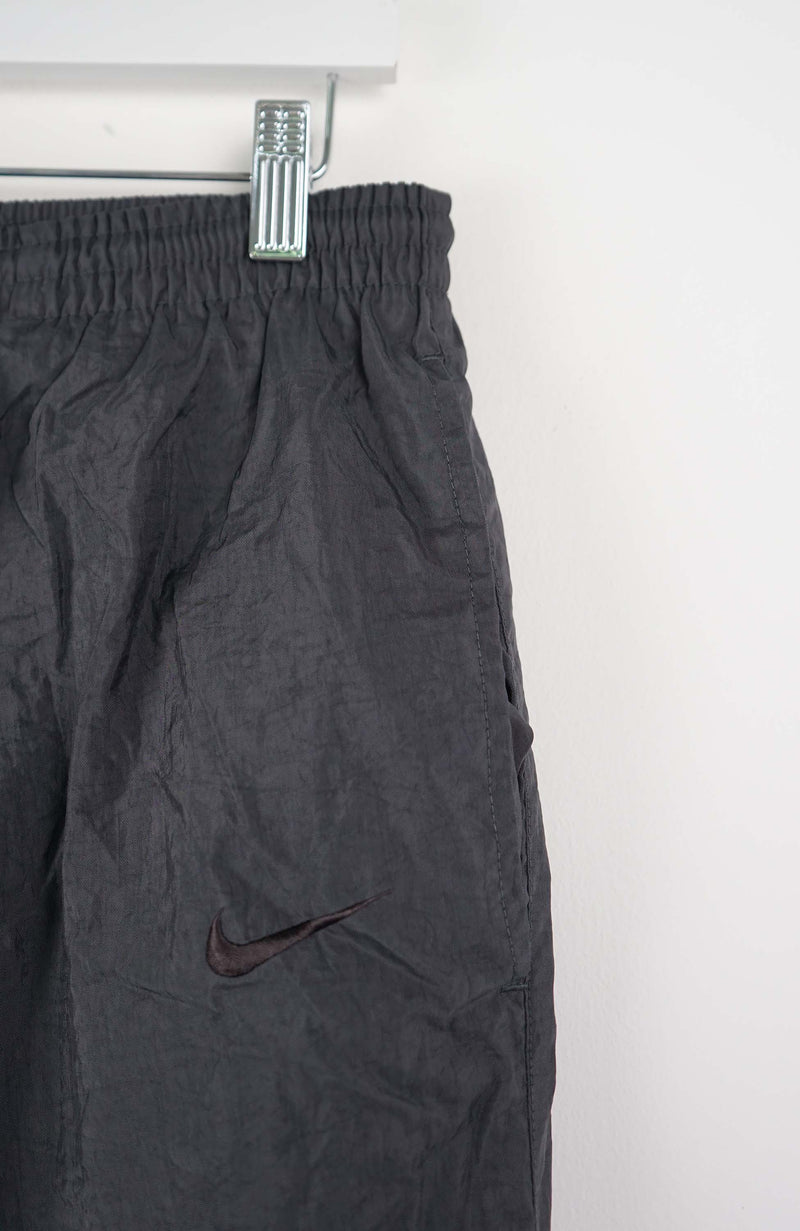 VINTAGE NIKE TRACK PANTS (M)