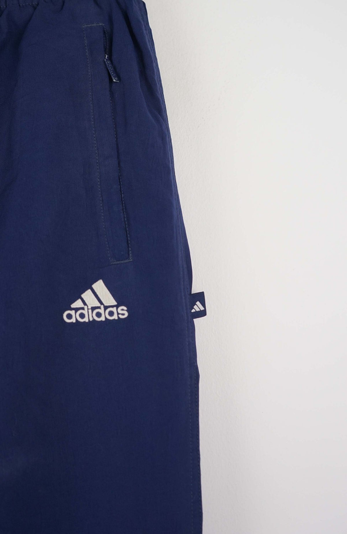 VINTAGE ADIDAS TRACK PANTS (XS)