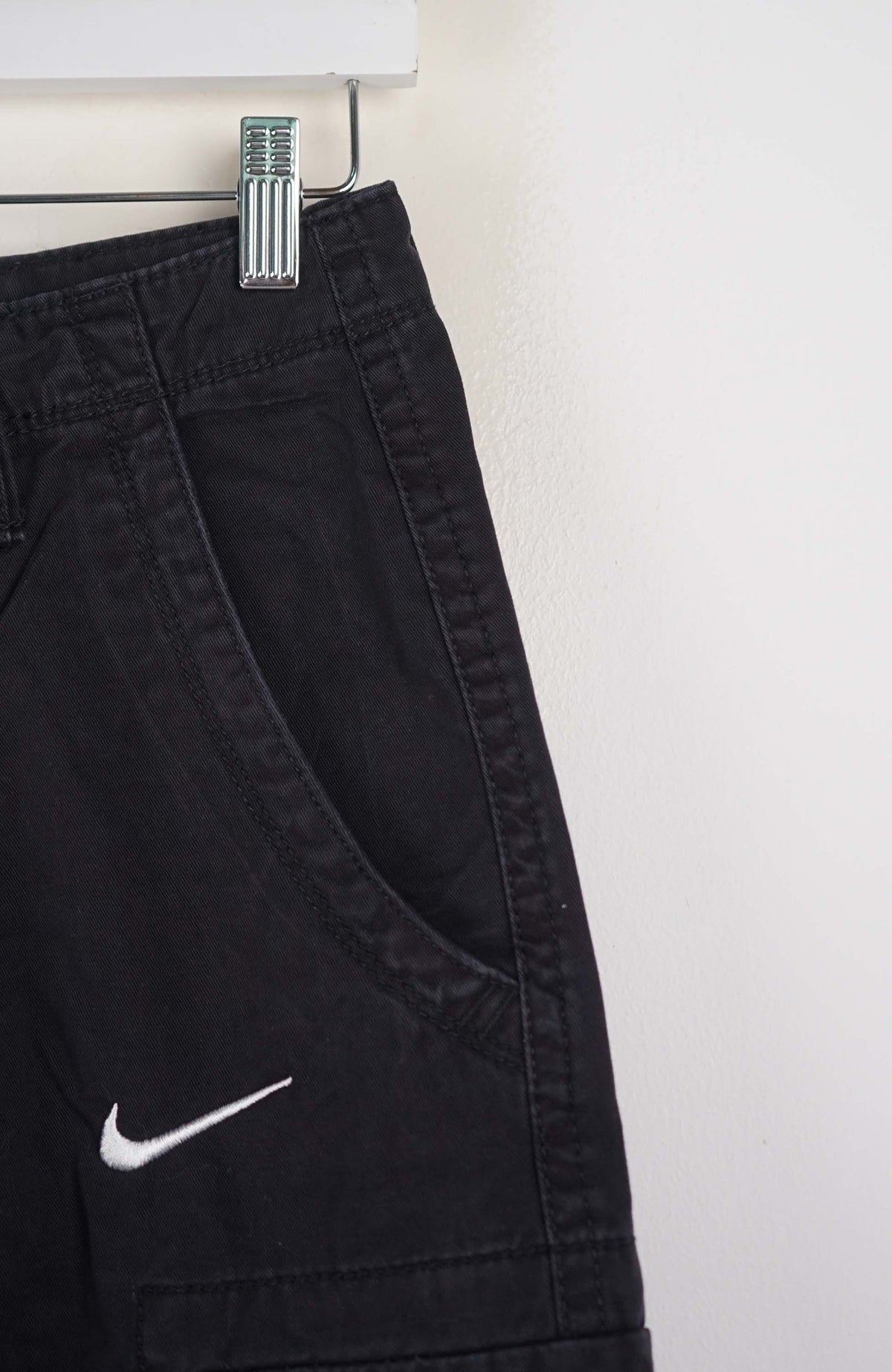VINTAGE REWORK CARGO SHORTS W28