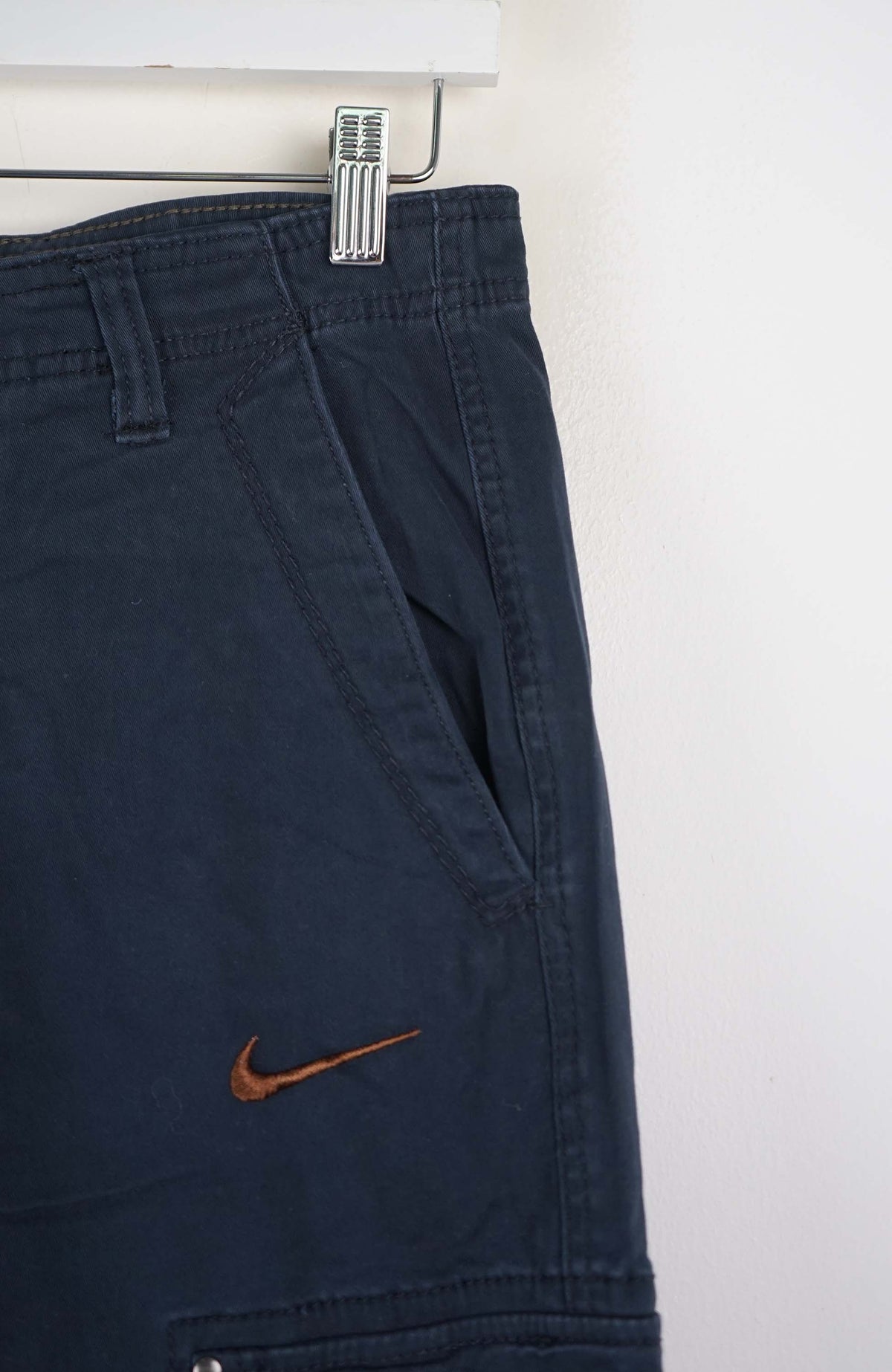 VINTAGE REWORK CARGO SHORTS W30