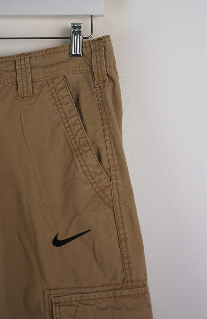 VINTAGE REWORK CARGO SHORTS W31