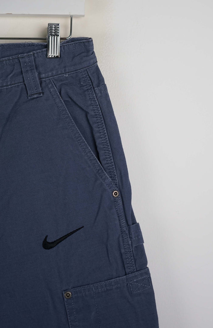 VINTAGE REWORK CARGO SHORTS W30