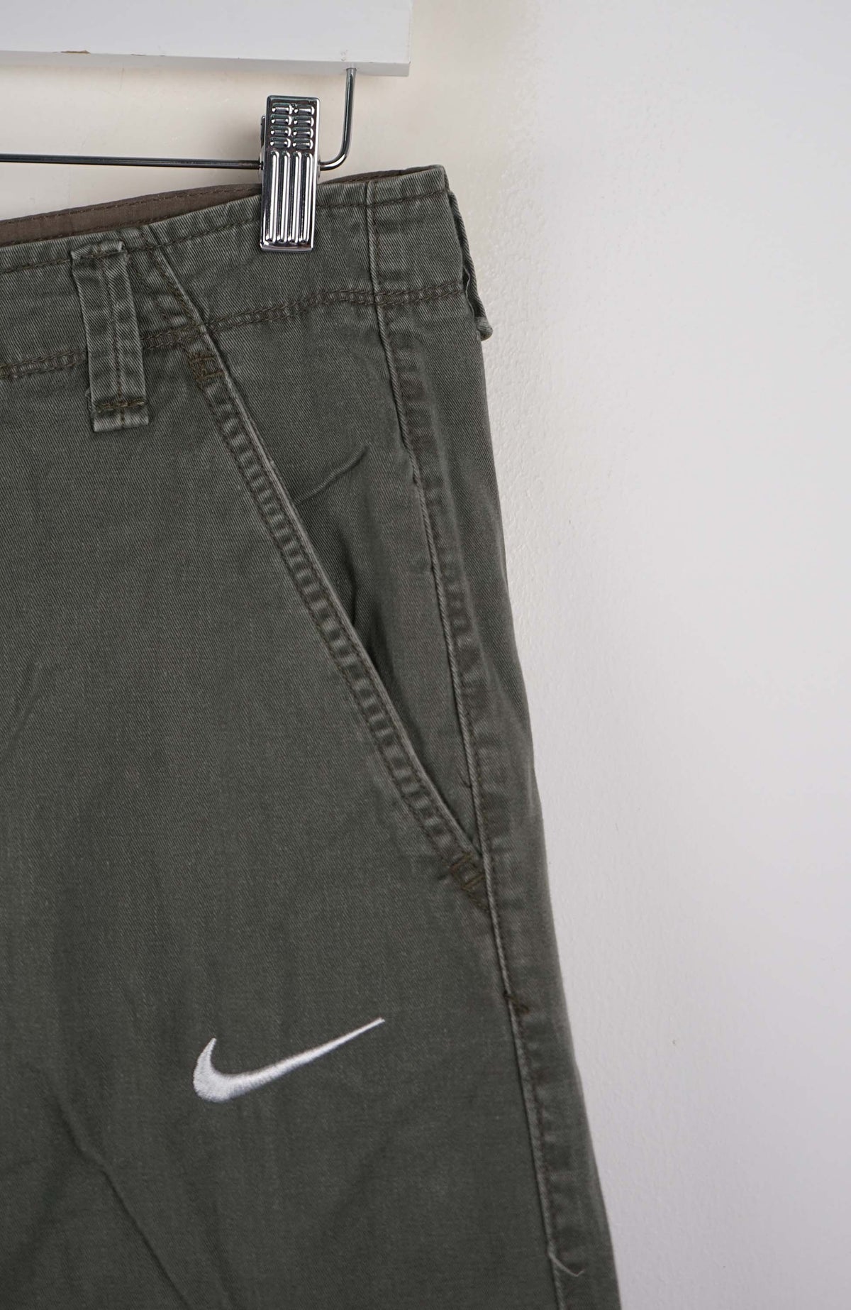 VINTAGE REWORK CARGO SHORTS W32