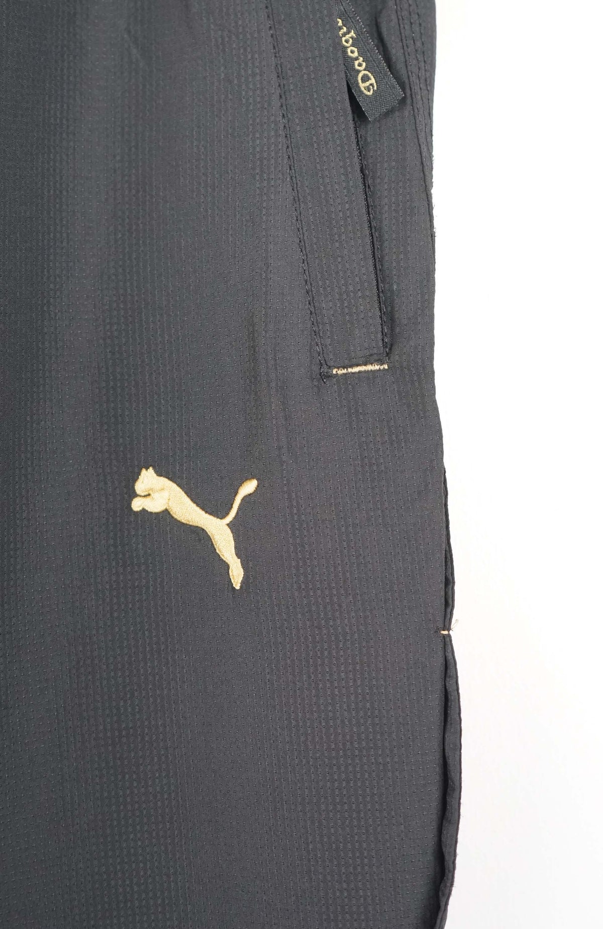 VINTAGE PUMA 3/4 TRACK PANT SHORTS (XL)