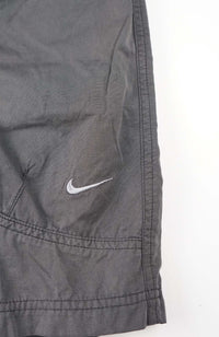 VINTAGE NIKE TRACKPANT SHORTS (S)