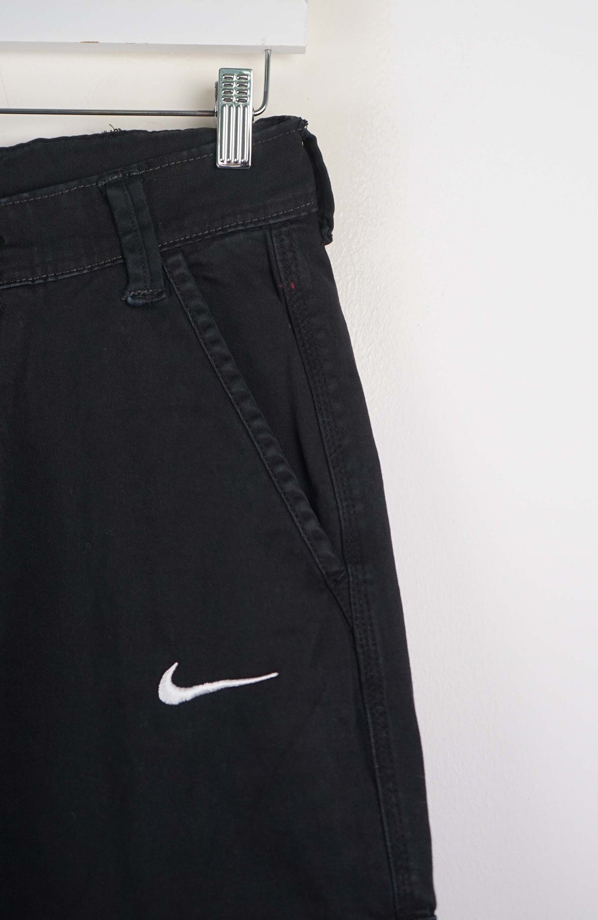 VINTAGE REWORK CARGO SHORTS W28