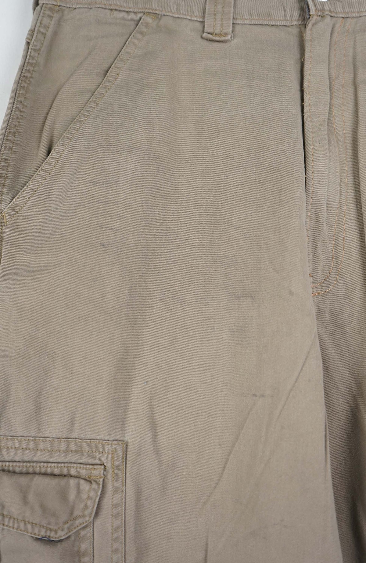VINTAGE REWORK CARGO SHORTS W30