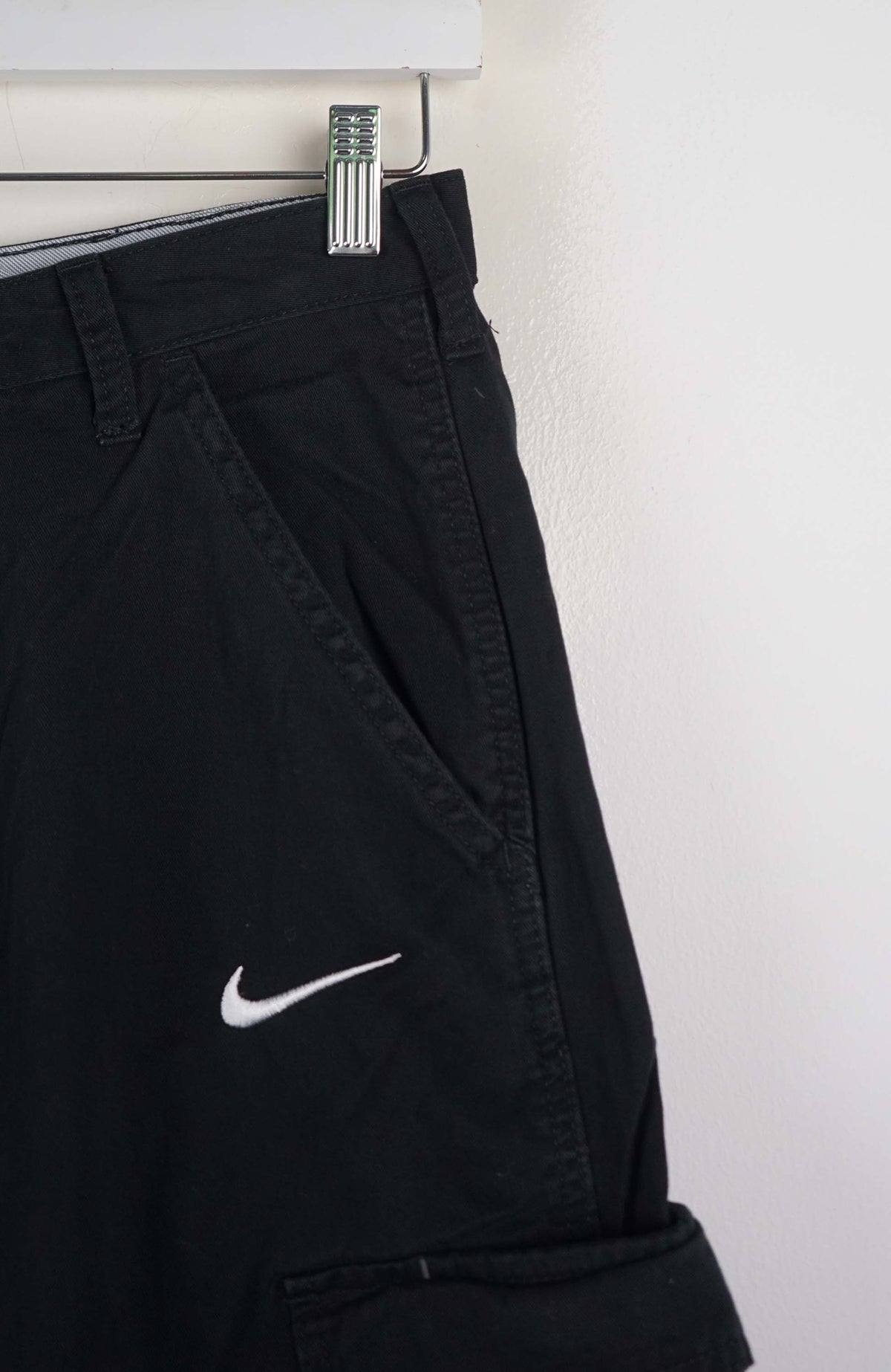 VINTAGE REWORK CARGO SHORTS W26