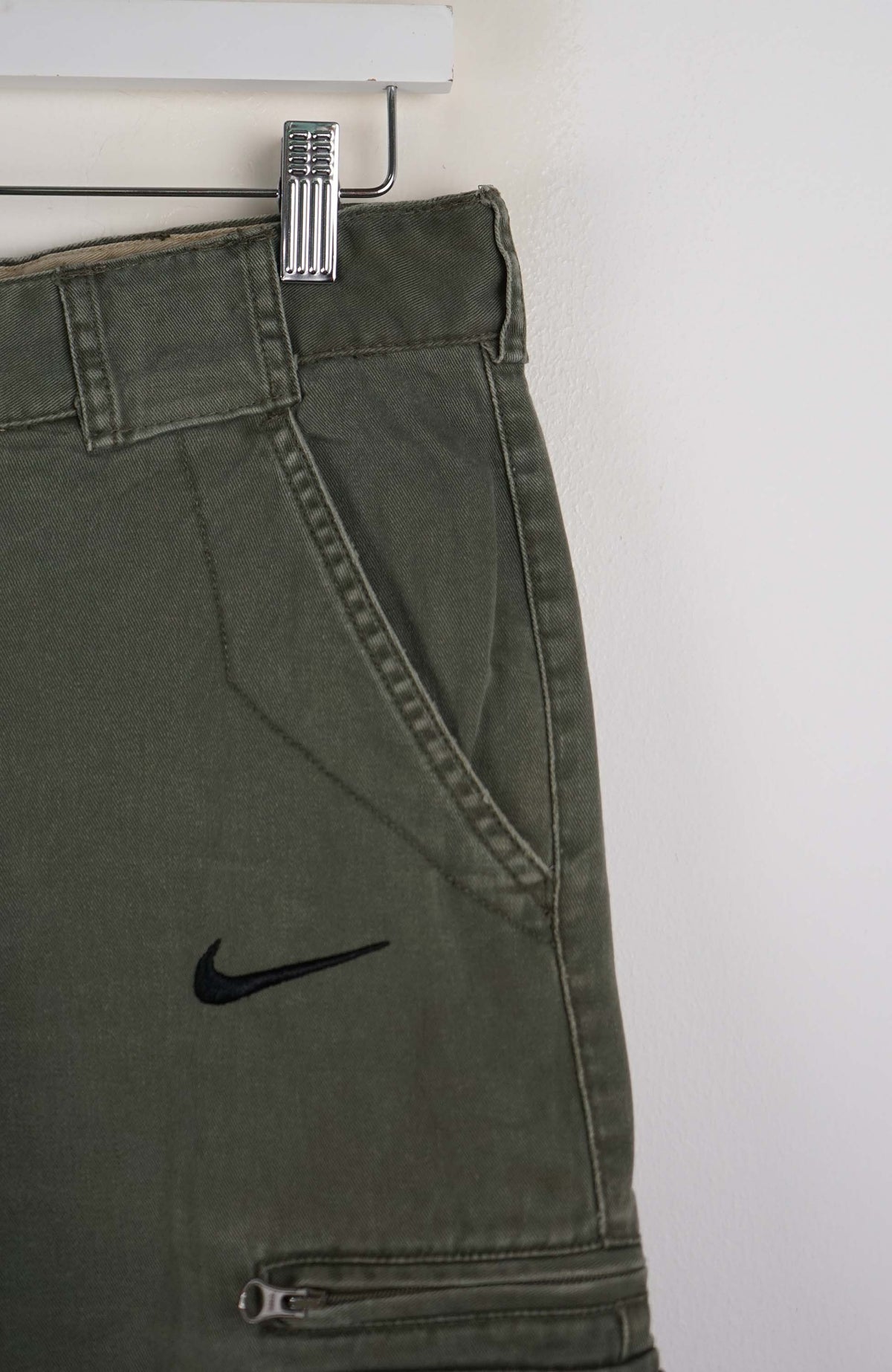 VINTAGE REWORK CARGO SHORTS W32