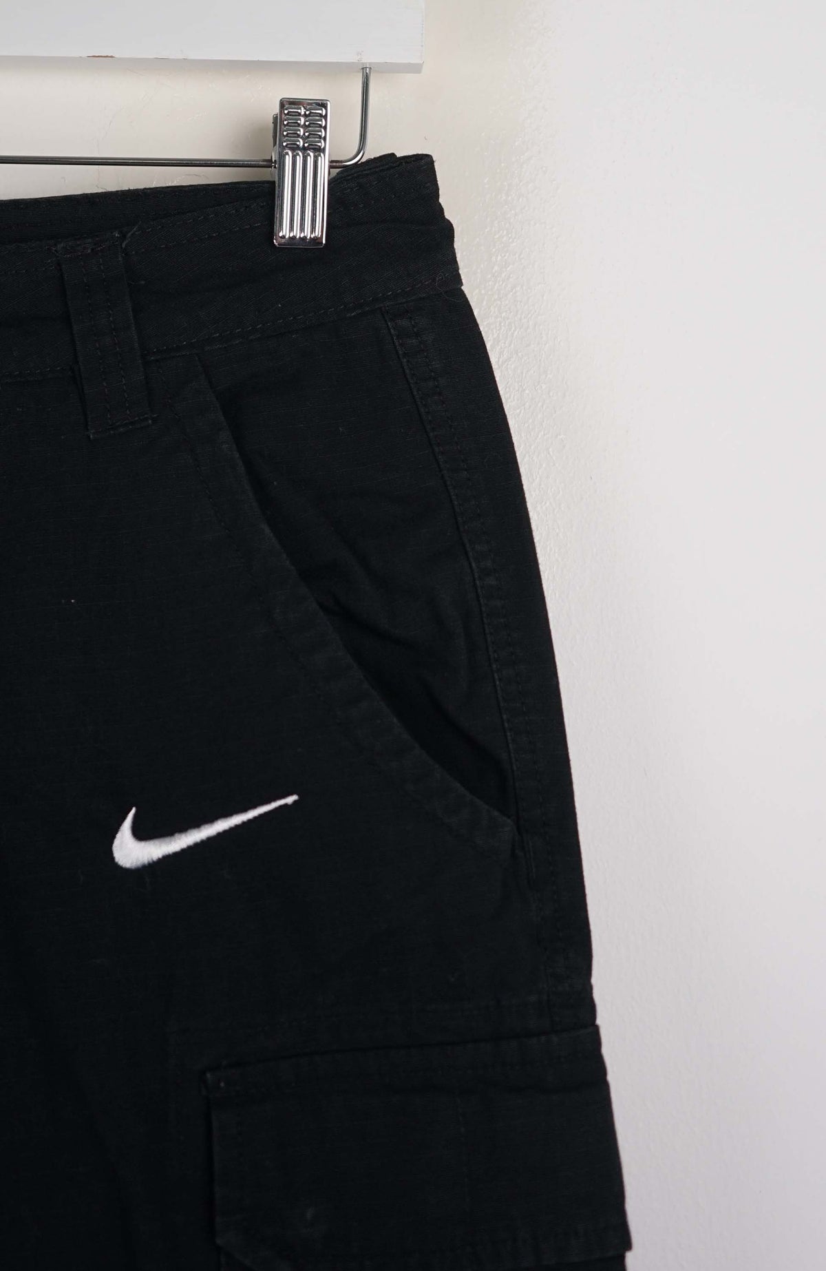 VINTAGE REWORK CARGO SHORTS W30