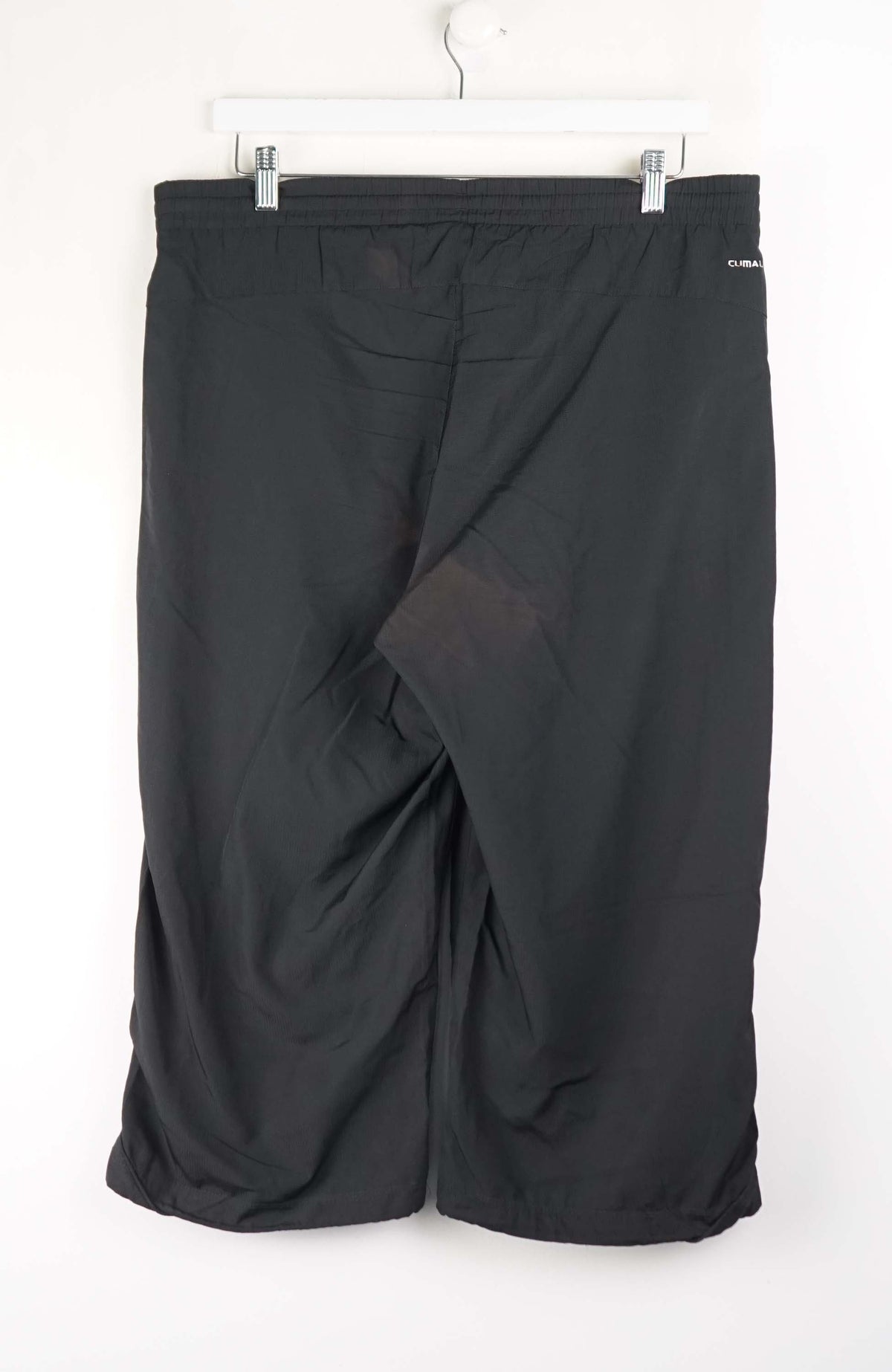 VINTAGE ADIDAS 3/4 TRACK PANT SHORTS (XL)