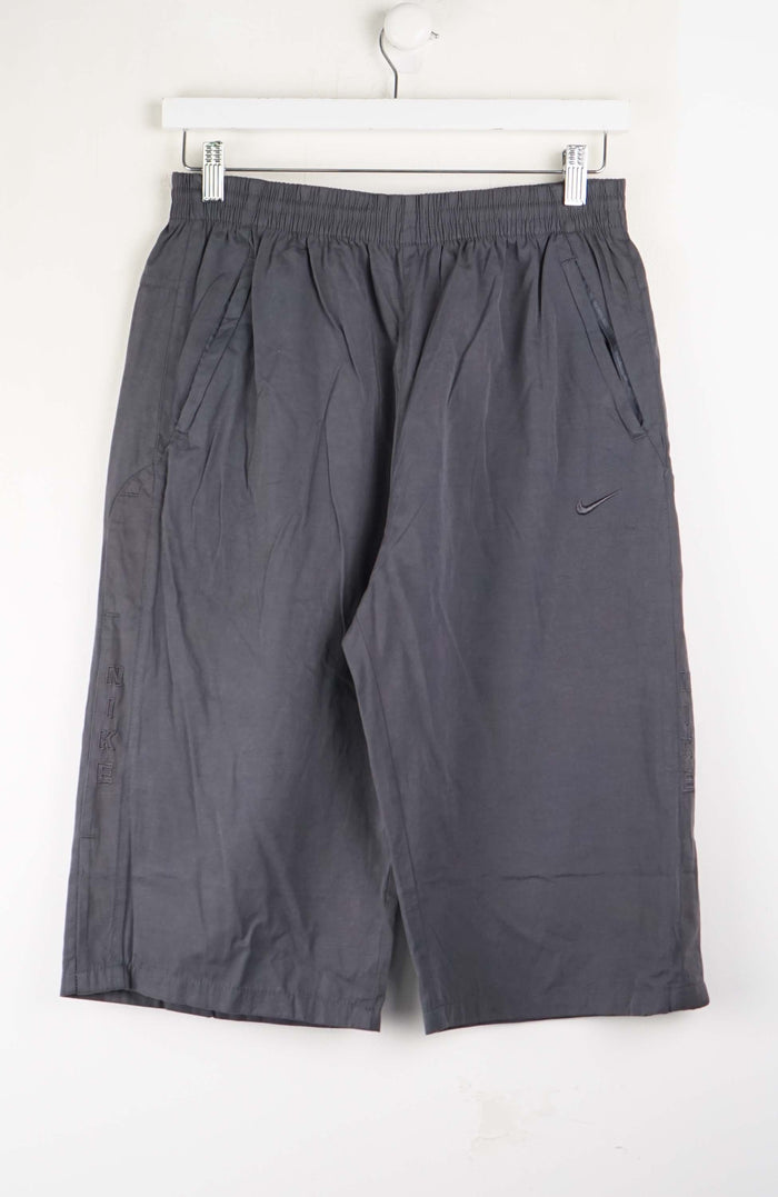 VINTAGE NIKE TRACK PANT SHORTS (S)