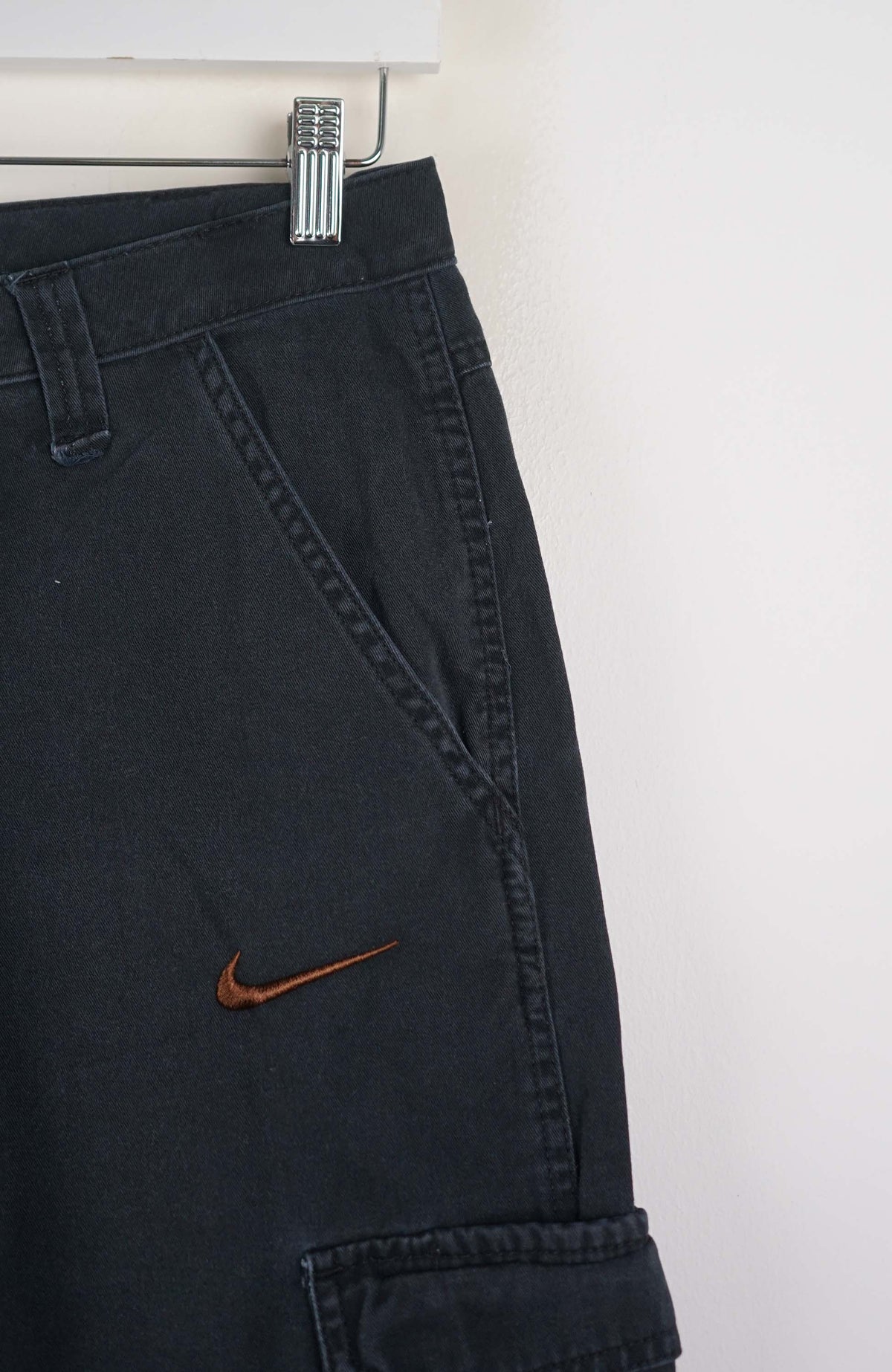 VINTAGE REWORK CARGO SHORTS W30