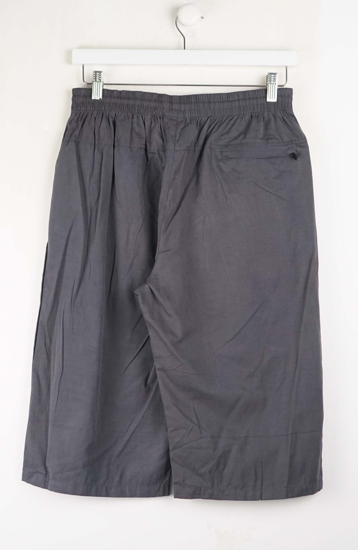 VINTAGE NIKE TRACK PANT SHORTS (S)