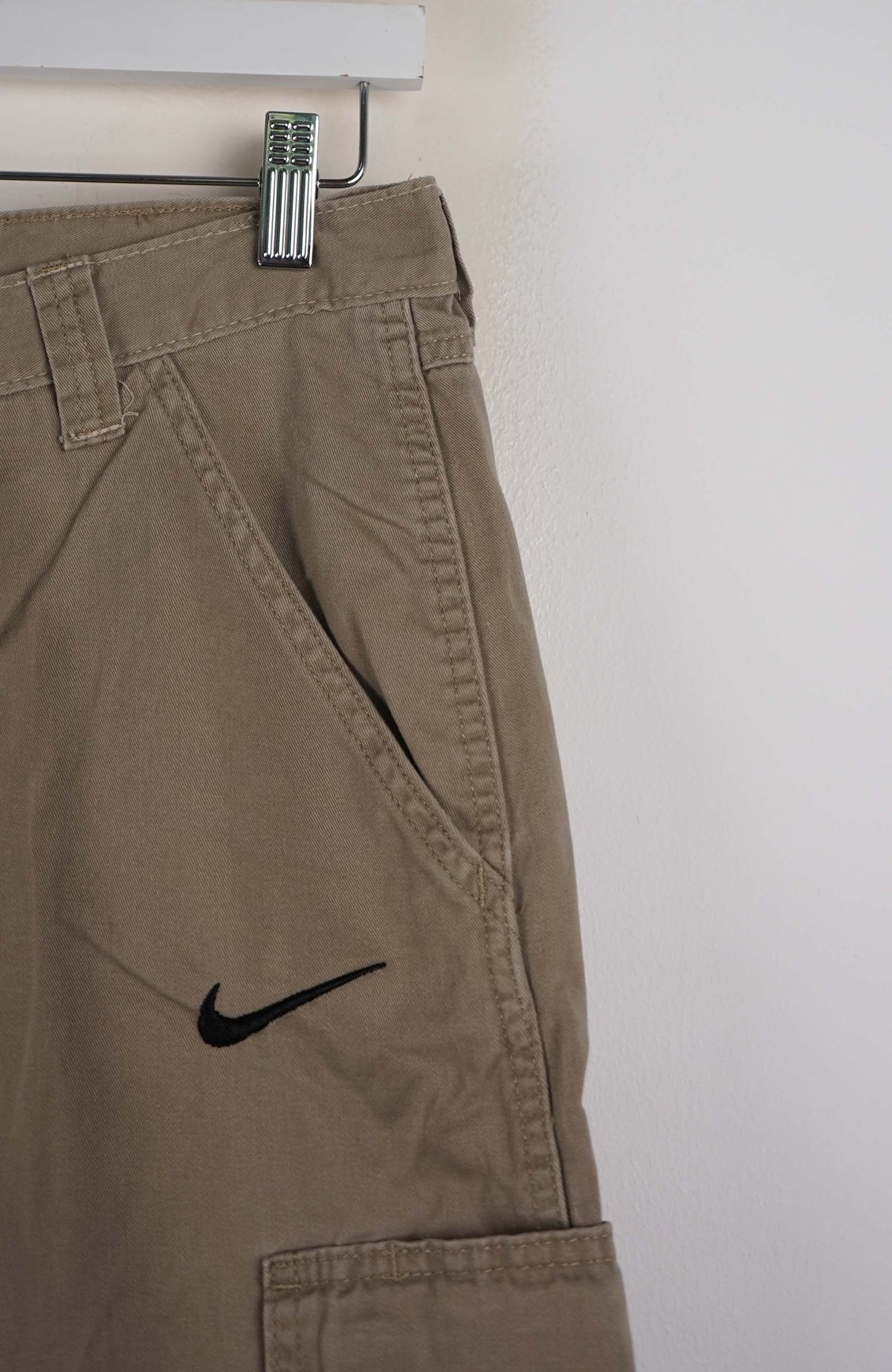 VINTAGE REWORK CARGO SHORTS W30