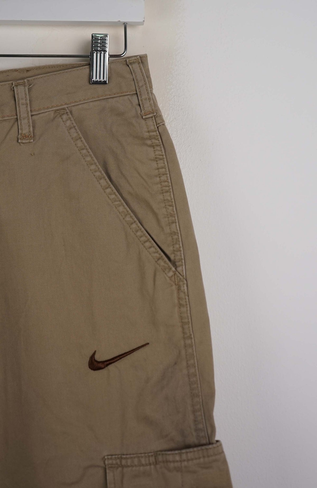 VINTAGE REWORK CARGO SHORTS W30