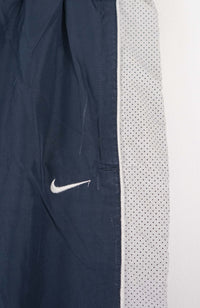 VINTAGE NIKE 3/4 TRACK PANT SHORTS (M)