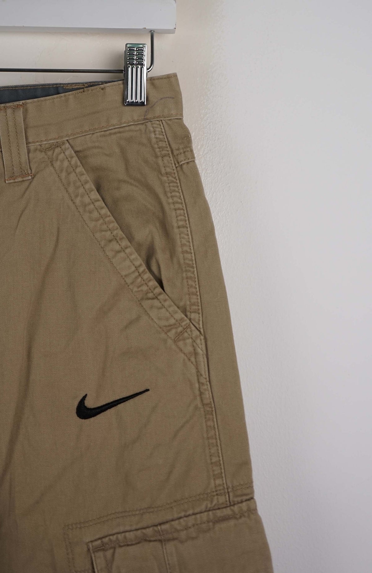 VINTAGE REWORK CARGO SHORTS W30