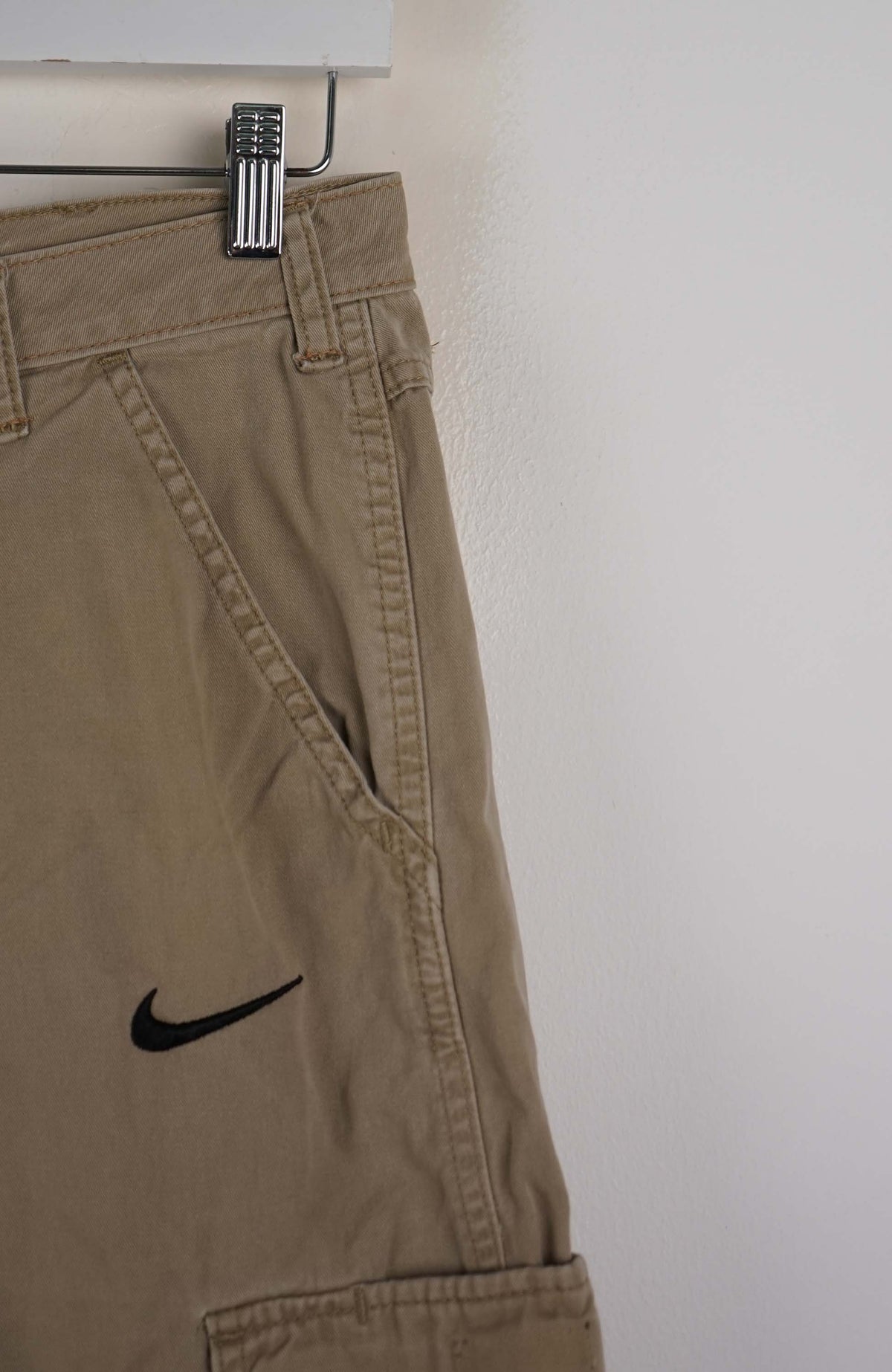 VINTAGE REWORK CARGO SHORTS W30