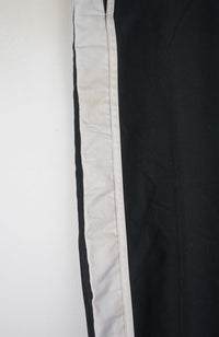 VINTAGE NIKE 3/4 TRACK PANT SHORTS (XL)