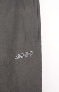 VINTAGE ADIDAS 3/4 TRACK PANT SHORTS (XL)