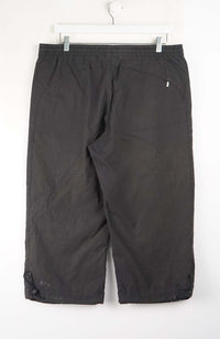 VINTAGE ADIDAS 3/4 TRACK PANT SHORTS (XL)